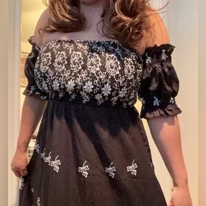 Like new.. maxi dress with slide on attached sleeves NEVER WORN